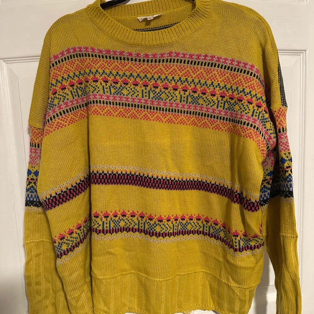 Easel Yellow Pattern Sweater